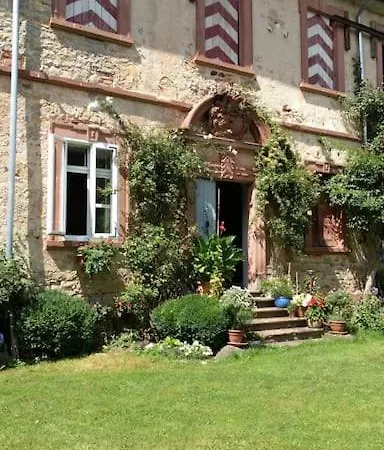 Schloss Hoellrich Daire Karsbach